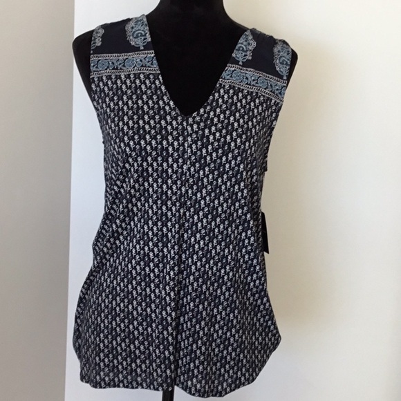 Lucky Brand sleeveless top. ☀️nwt☀️ size S/P top for women. - Picture 1 of 11